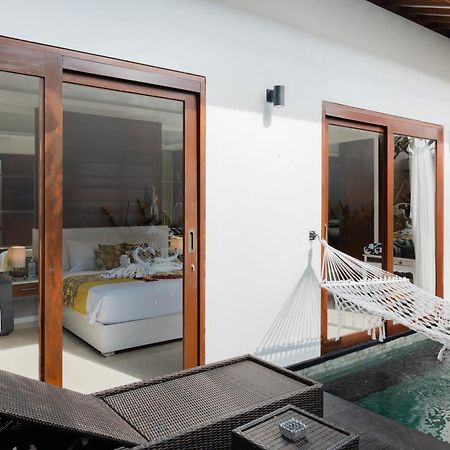 Anari Villas Kuta Легиан Экстерьер фото